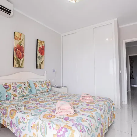 Near Las Vistas Beach Apartman